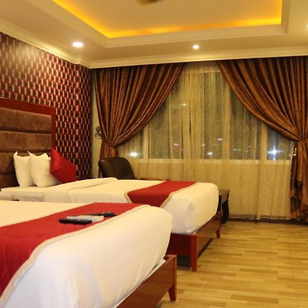 Hyders Park The Business Hotel Thanjavur Esterno foto