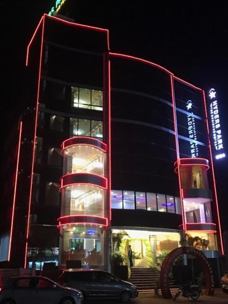 Hyders Park The Business Hotel Thanjavur Esterno foto