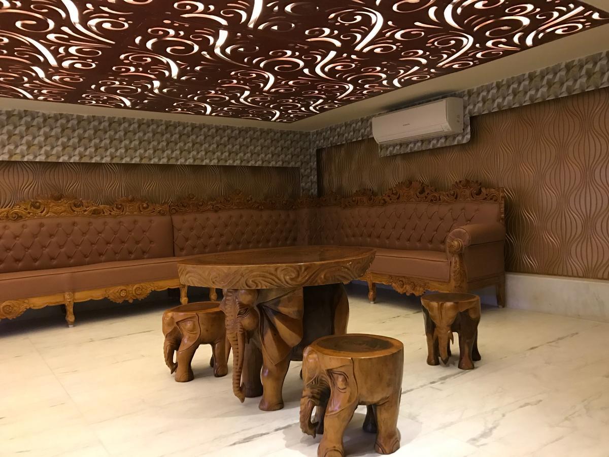 Hyders Park The Business Hotel Thanjavur Esterno foto