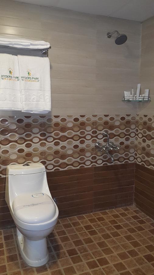 Hyders Park The Business Hotel Thanjavur Esterno foto