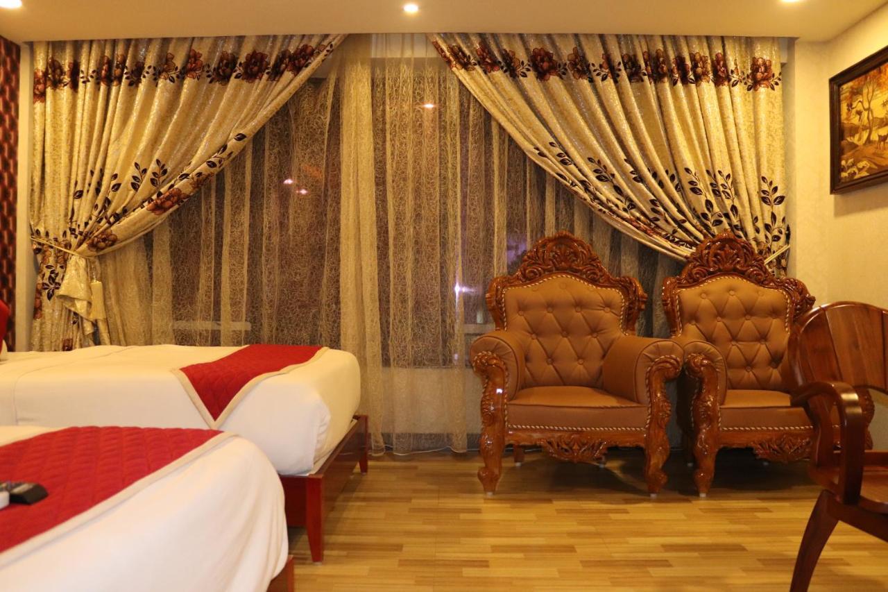 Hyders Park The Business Hotel Thanjavur Esterno foto