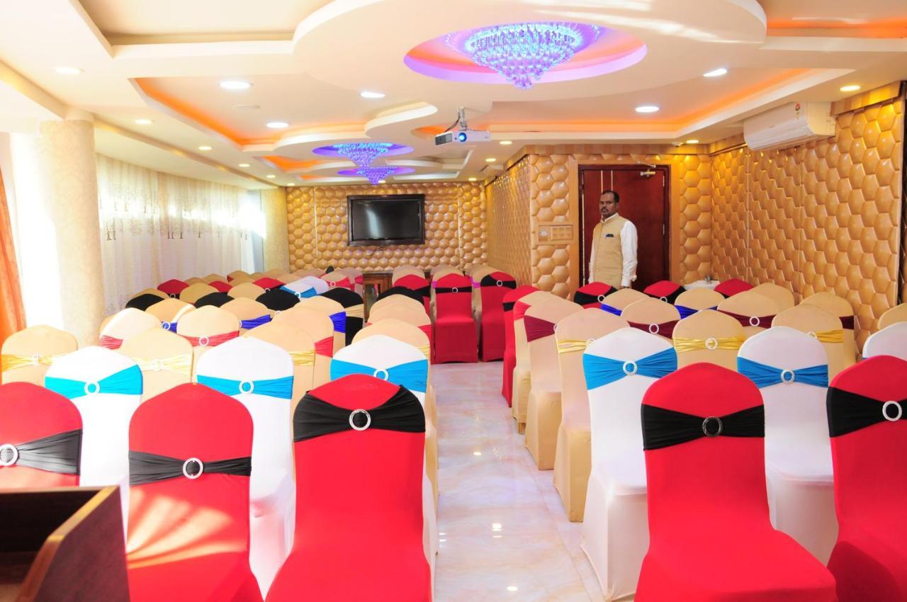 Hyders Park The Business Hotel Thanjavur Esterno foto
