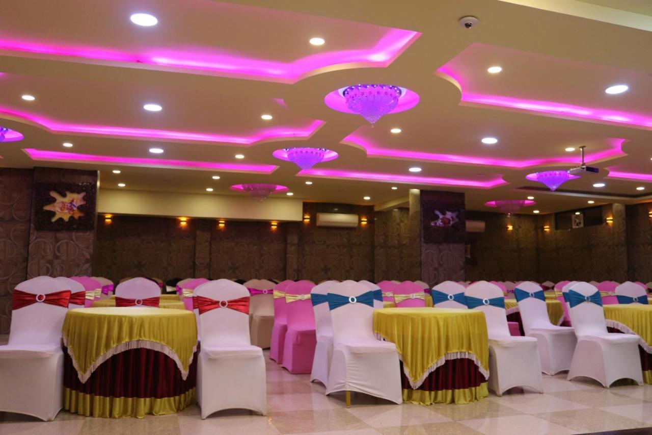 Hyders Park The Business Hotel Thanjavur Esterno foto
