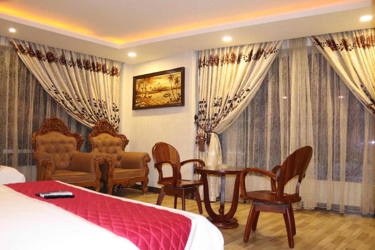Hyders Park The Business Hotel Thanjavur Esterno foto